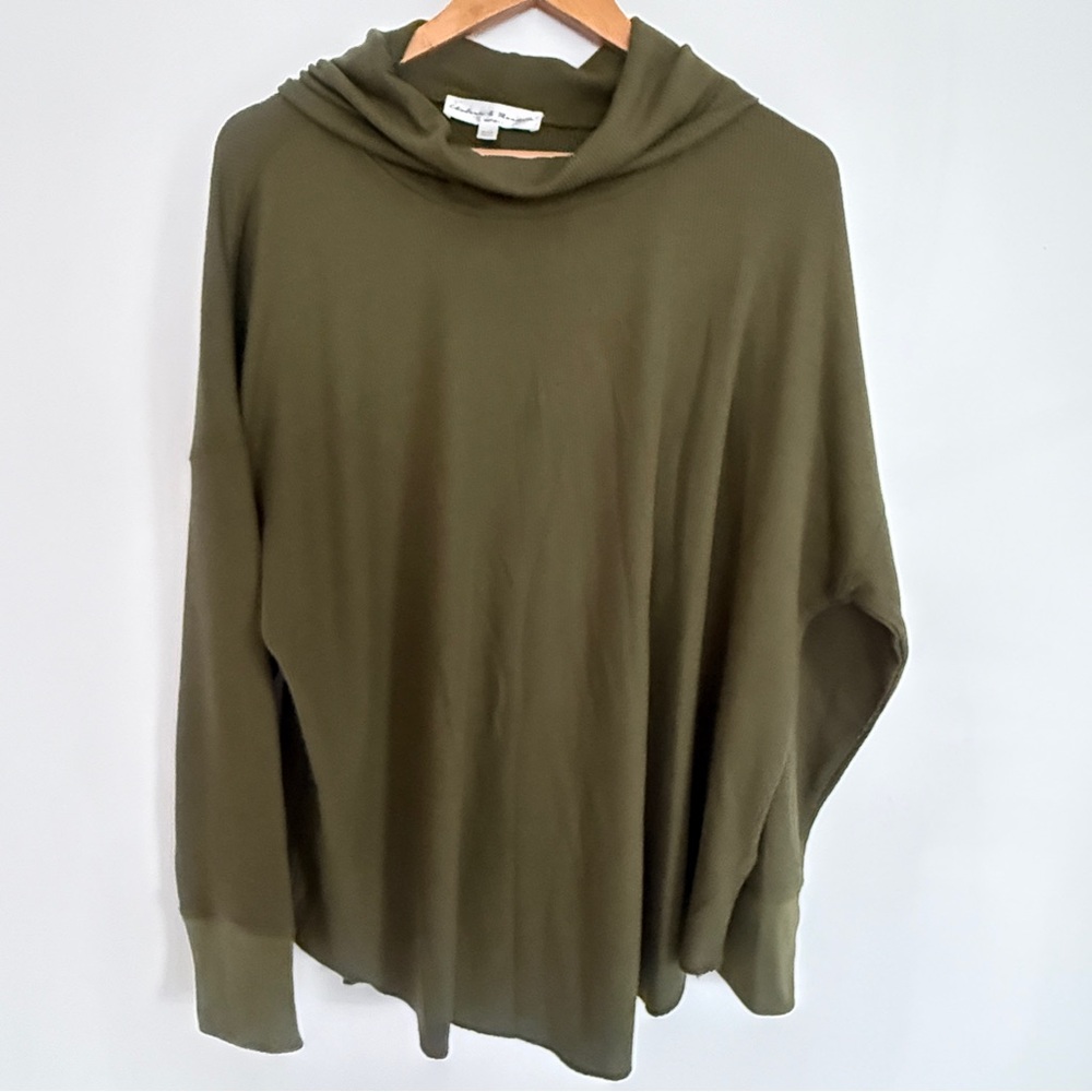 Chelsea & Theodore Olive Green Women's Top